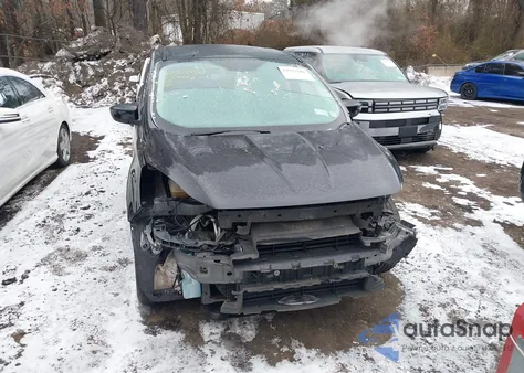 2015 Ford Escape Se z USA, uszkodzony, nr VIN 1FMCU9GX5FUB15375